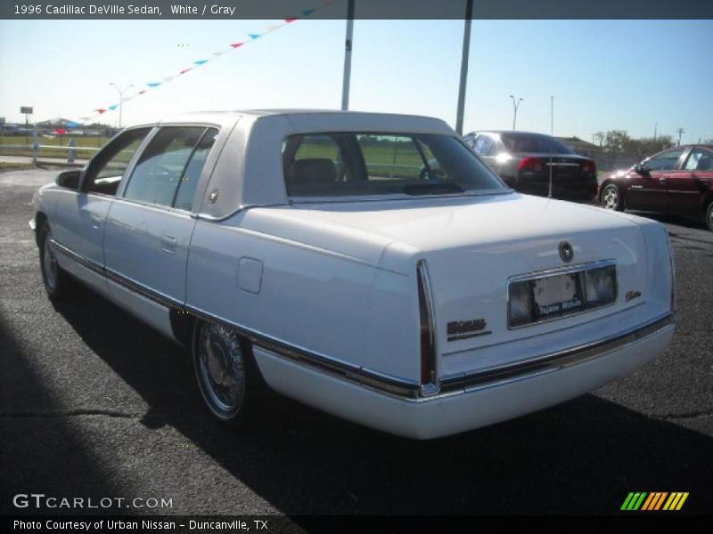 White / Gray 1996 Cadillac DeVille Sedan