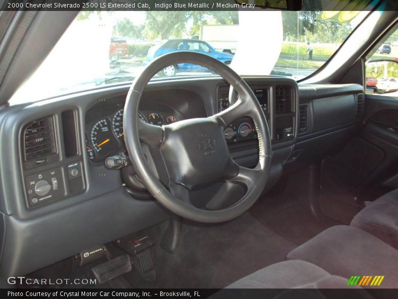 Indigo Blue Metallic / Medium Gray 2000 Chevrolet Silverado 2500 LS Extended Cab