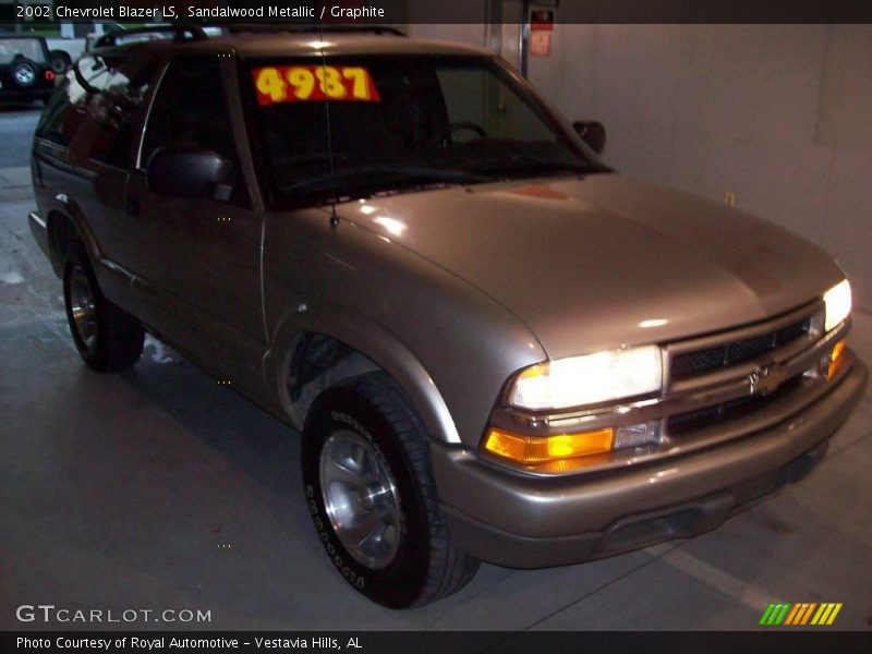 Sandalwood Metallic / Graphite 2002 Chevrolet Blazer LS