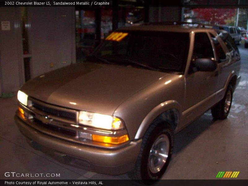 Sandalwood Metallic / Graphite 2002 Chevrolet Blazer LS