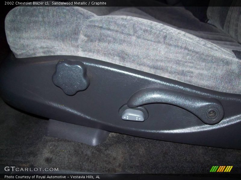 Sandalwood Metallic / Graphite 2002 Chevrolet Blazer LS