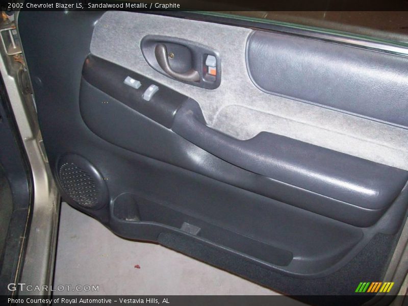 Sandalwood Metallic / Graphite 2002 Chevrolet Blazer LS