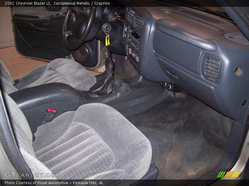 Sandalwood Metallic / Graphite 2002 Chevrolet Blazer LS