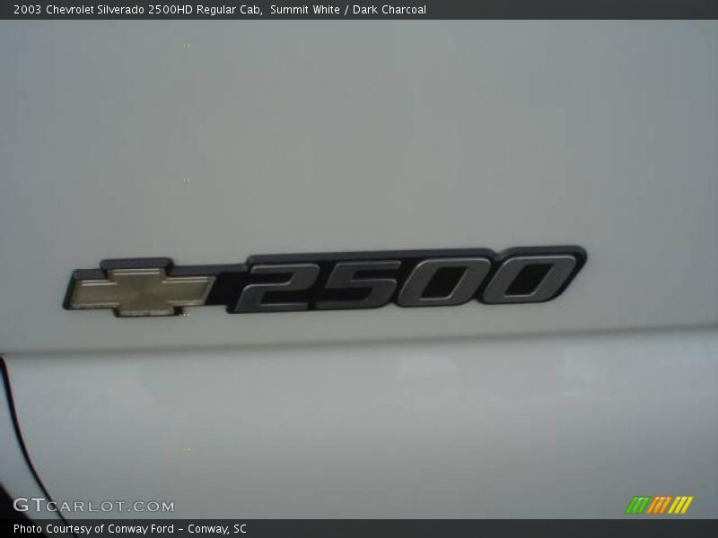 Summit White / Dark Charcoal 2003 Chevrolet Silverado 2500HD Regular Cab