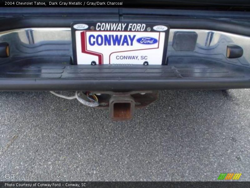 Dark Gray Metallic / Gray/Dark Charcoal 2004 Chevrolet Tahoe