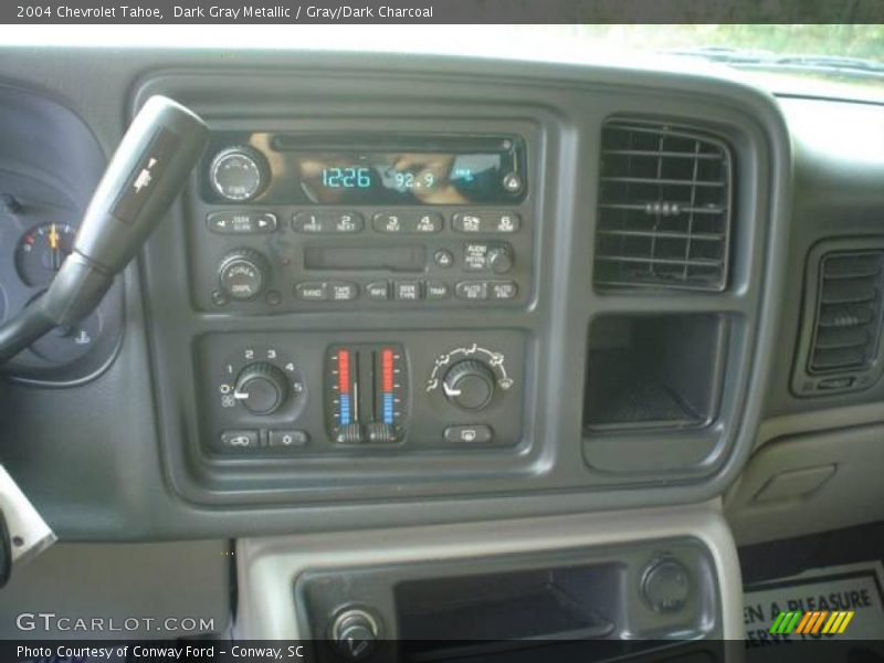 Dark Gray Metallic / Gray/Dark Charcoal 2004 Chevrolet Tahoe