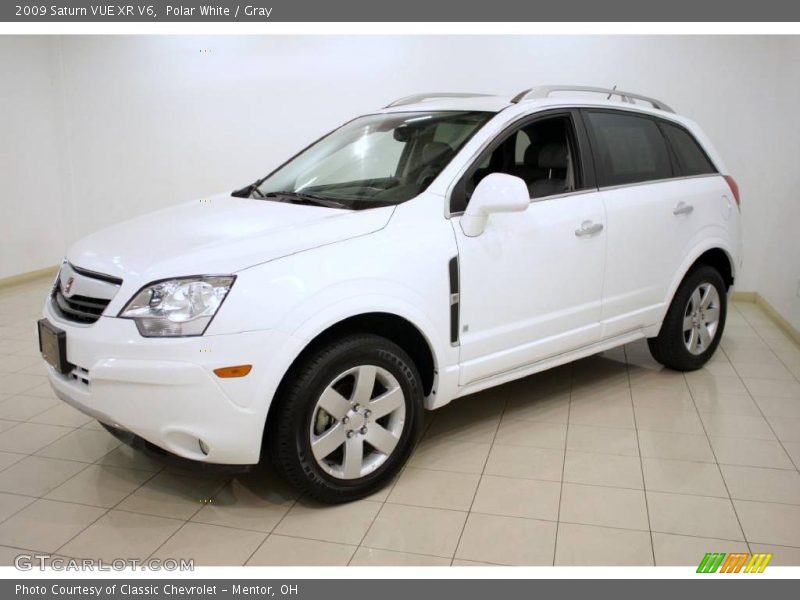 Polar White / Gray 2009 Saturn VUE XR V6