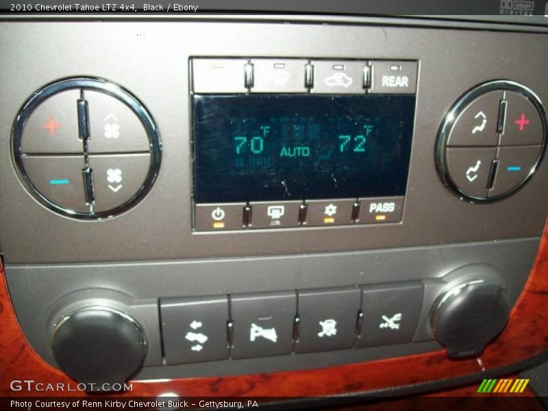 Black / Ebony 2010 Chevrolet Tahoe LTZ 4x4