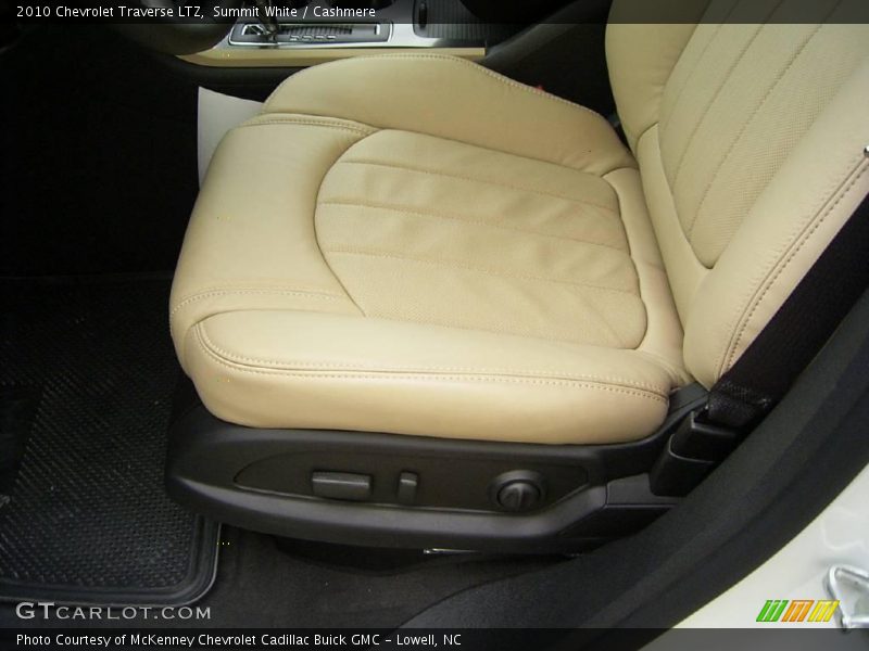 Summit White / Cashmere 2010 Chevrolet Traverse LTZ