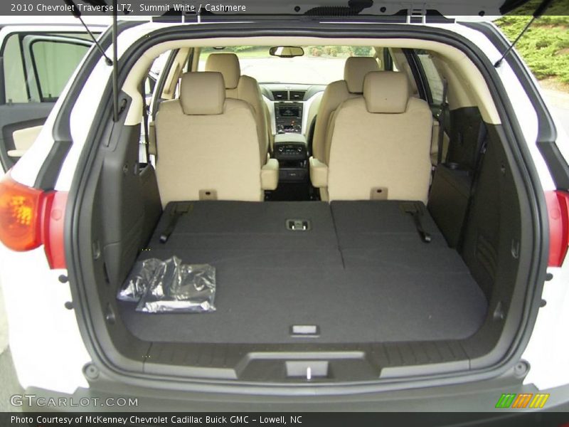 Summit White / Cashmere 2010 Chevrolet Traverse LTZ