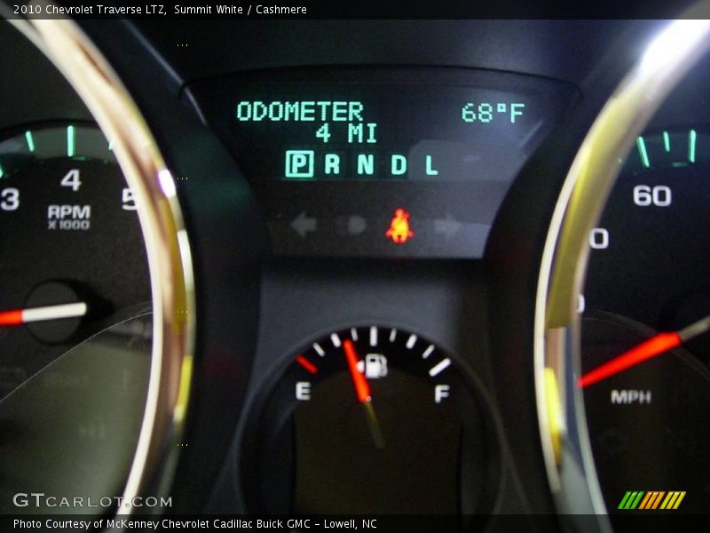 Summit White / Cashmere 2010 Chevrolet Traverse LTZ