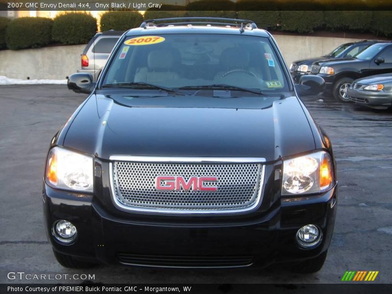 Onyx Black / Light Gray 2007 GMC Envoy Denali 4x4