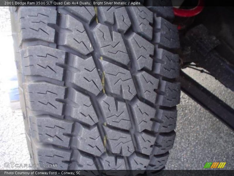 Bright Silver Metallic / Agate 2001 Dodge Ram 3500 SLT Quad Cab 4x4 Dually
