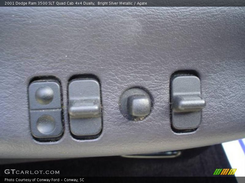 Bright Silver Metallic / Agate 2001 Dodge Ram 3500 SLT Quad Cab 4x4 Dually