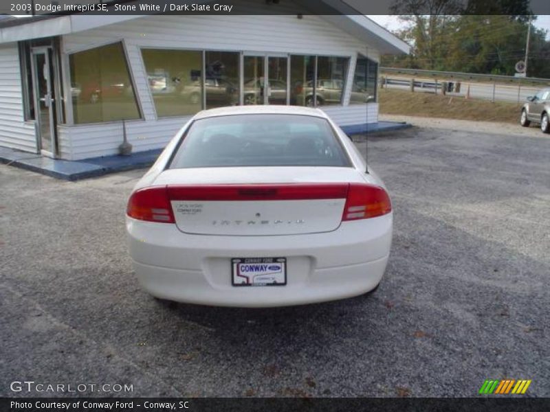 Stone White / Dark Slate Gray 2003 Dodge Intrepid SE