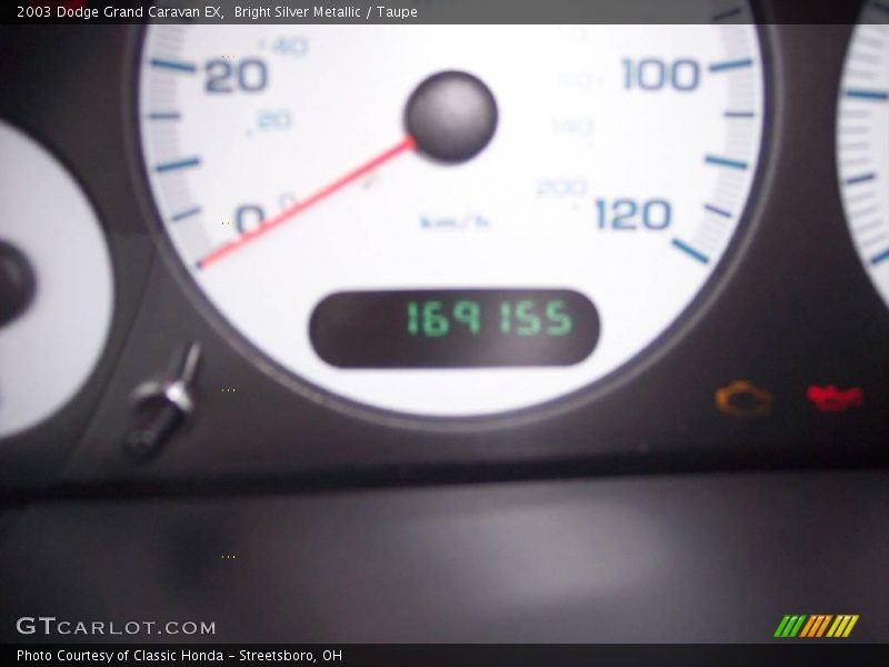 Bright Silver Metallic / Taupe 2003 Dodge Grand Caravan EX