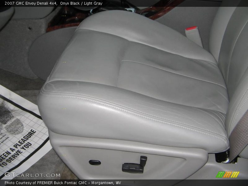 Onyx Black / Light Gray 2007 GMC Envoy Denali 4x4