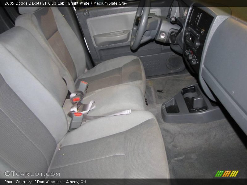 Bright White / Medium Slate Gray 2005 Dodge Dakota ST Club Cab