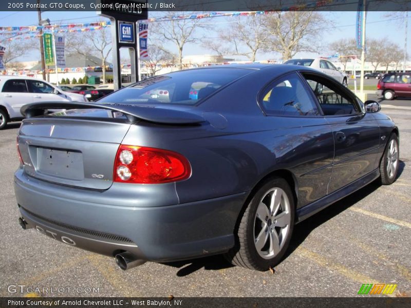 Cyclone Gray Metallic / Black 2005 Pontiac GTO Coupe