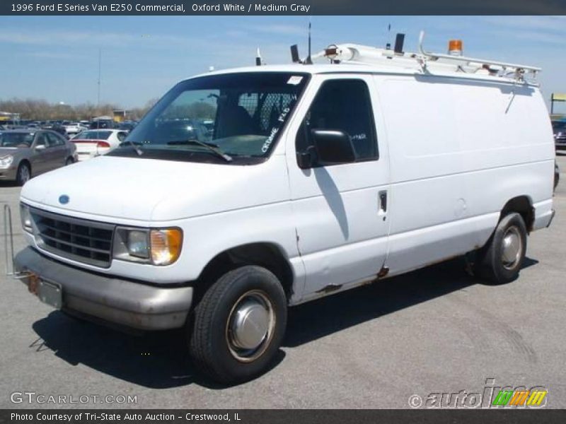 Oxford White / Medium Gray 1996 Ford E Series Van E250 Commercial