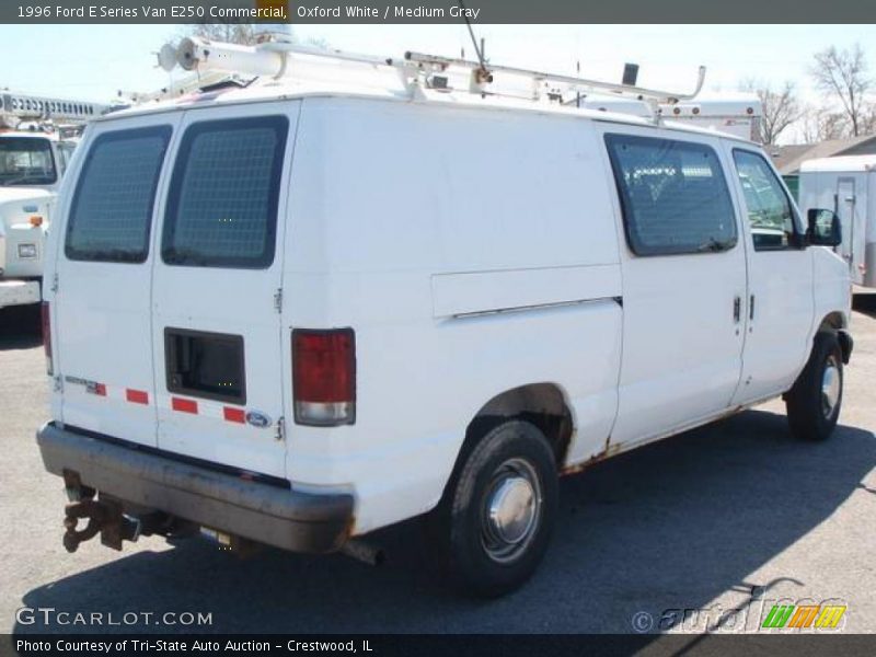 Oxford White / Medium Gray 1996 Ford E Series Van E250 Commercial