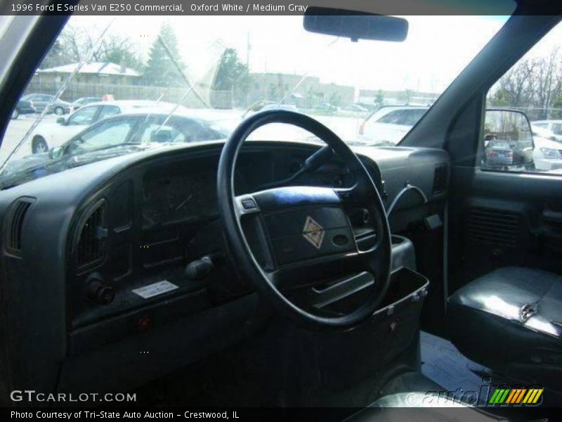 Oxford White / Medium Gray 1996 Ford E Series Van E250 Commercial
