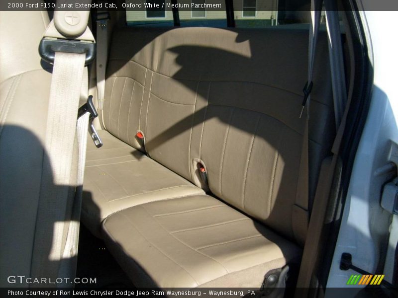 Oxford White / Medium Parchment 2000 Ford F150 Lariat Extended Cab