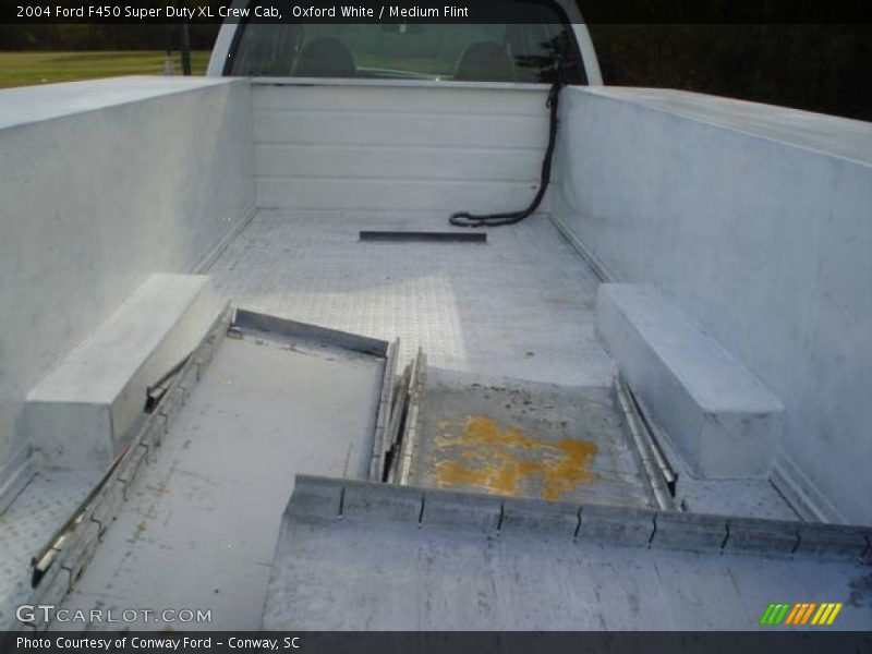 Oxford White / Medium Flint 2004 Ford F450 Super Duty XL Crew Cab