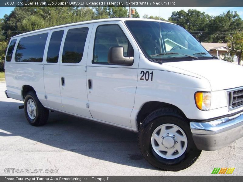 Oxford White / Medium Flint 2003 Ford E Series Van E350 Super Duty XLT Extended Passenger