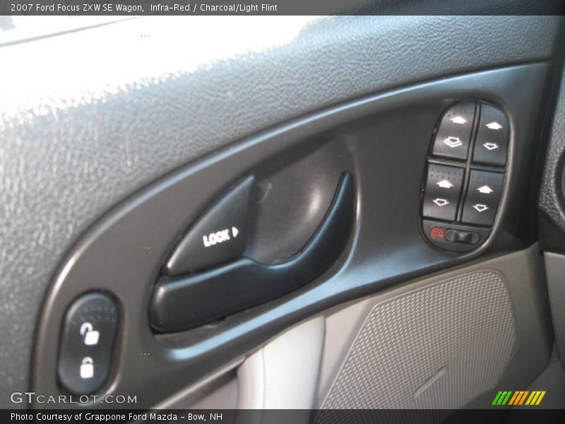 Infra-Red / Charcoal/Light Flint 2007 Ford Focus ZXW SE Wagon