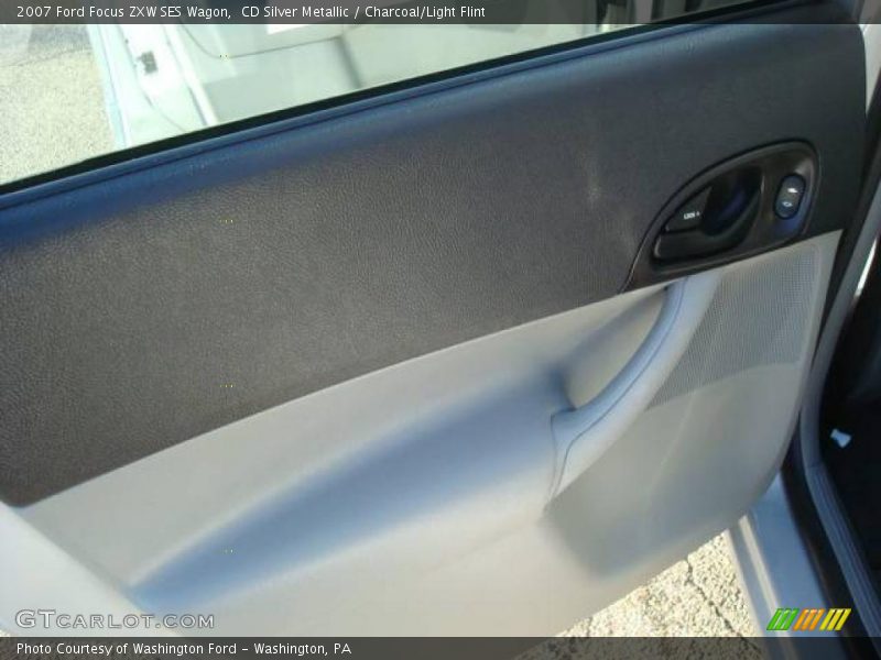 CD Silver Metallic / Charcoal/Light Flint 2007 Ford Focus ZXW SES Wagon