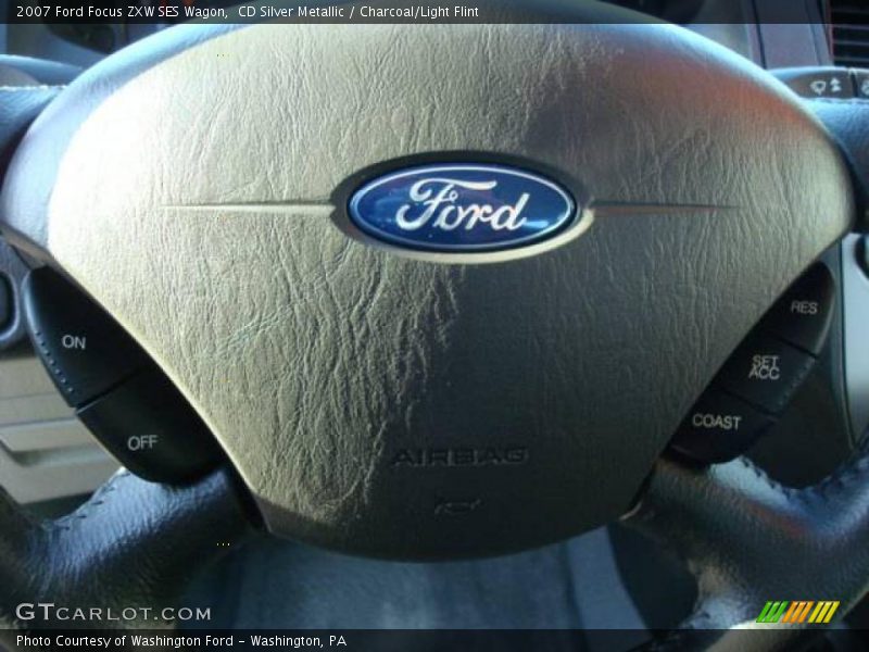 CD Silver Metallic / Charcoal/Light Flint 2007 Ford Focus ZXW SES Wagon