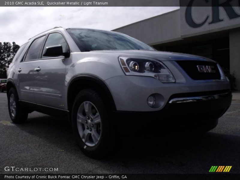 Quicksilver Metallic / Light Titanium 2010 GMC Acadia SLE