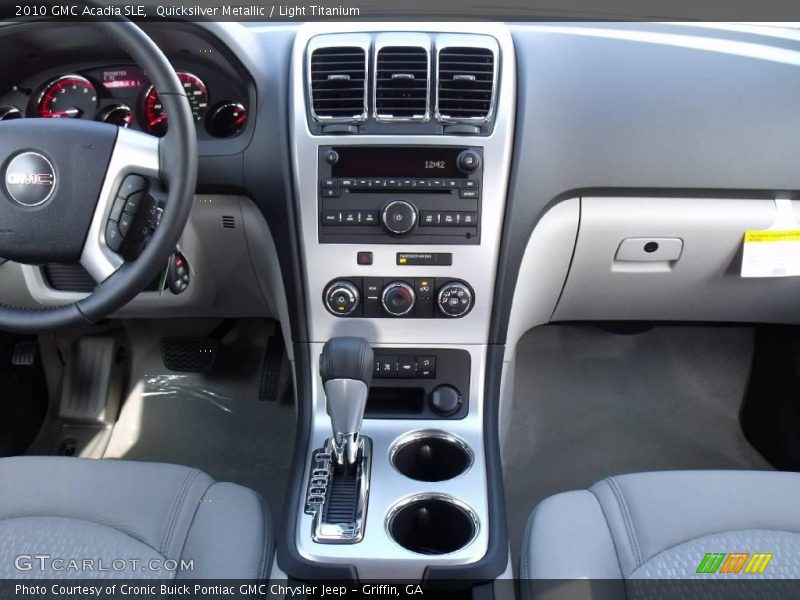 Quicksilver Metallic / Light Titanium 2010 GMC Acadia SLE