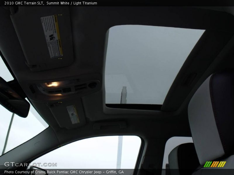 Summit White / Light Titanium 2010 GMC Terrain SLT