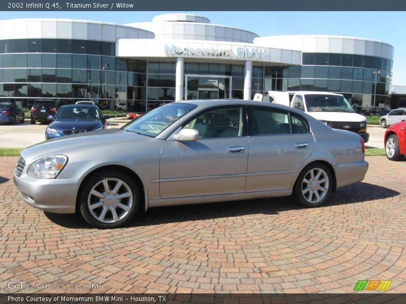 Titanium Silver / Willow 2002 Infiniti Q 45