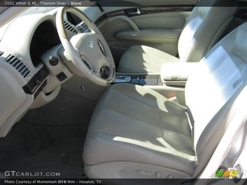 Titanium Silver / Willow 2002 Infiniti Q 45