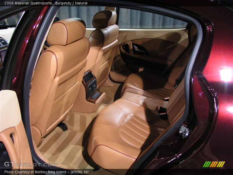 Burgundy / Natural 2006 Maserati Quattroporte