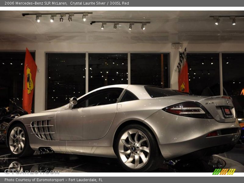 Crystal Laurite Silver / 300SL Red 2006 Mercedes-Benz SLR McLaren