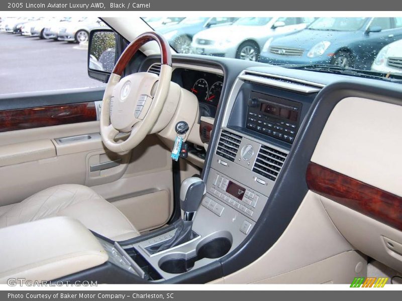 Black / Camel 2005 Lincoln Aviator Luxury AWD