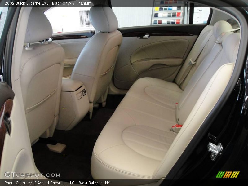 Black Onyx / Titanium 2009 Buick Lucerne CXL