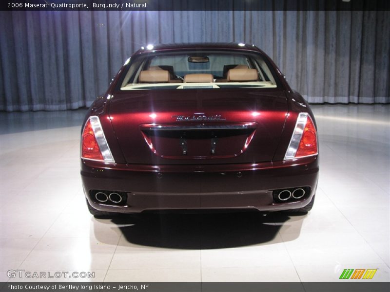 Burgundy / Natural 2006 Maserati Quattroporte