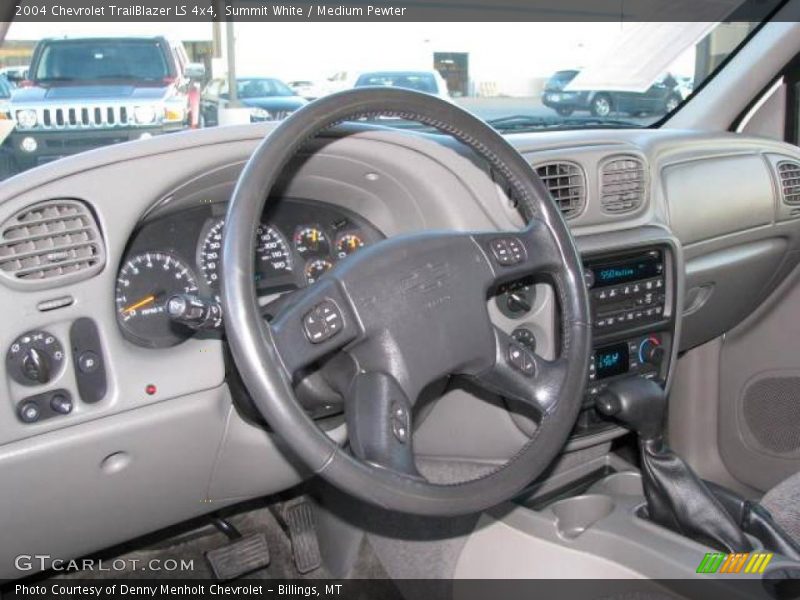 Summit White / Medium Pewter 2004 Chevrolet TrailBlazer LS 4x4