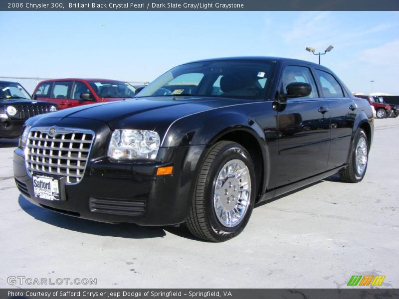 Brilliant Black Crystal Pearl / Dark Slate Gray/Light Graystone 2006 Chrysler 300