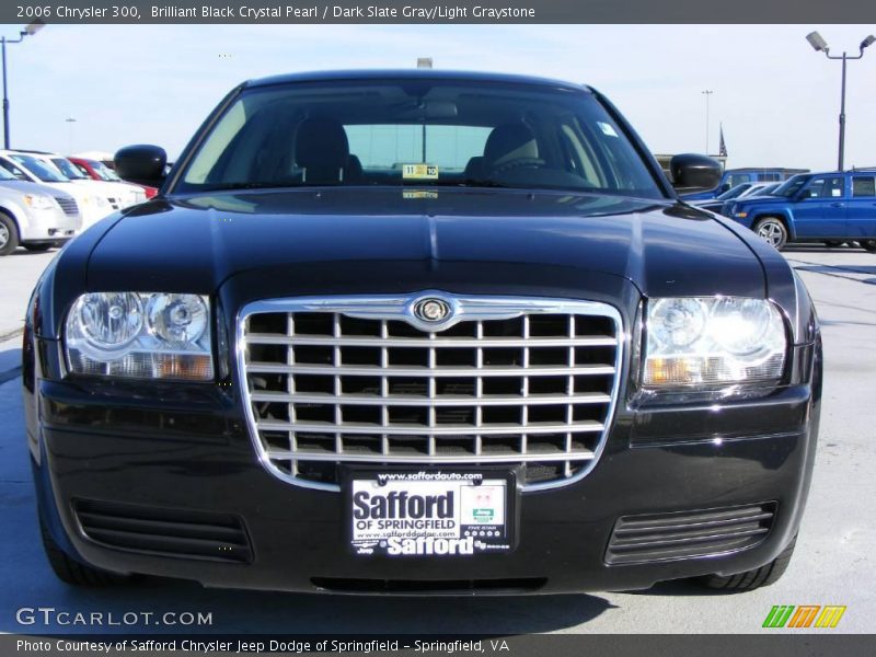 Brilliant Black Crystal Pearl / Dark Slate Gray/Light Graystone 2006 Chrysler 300