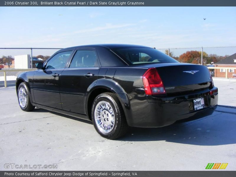 Brilliant Black Crystal Pearl / Dark Slate Gray/Light Graystone 2006 Chrysler 300