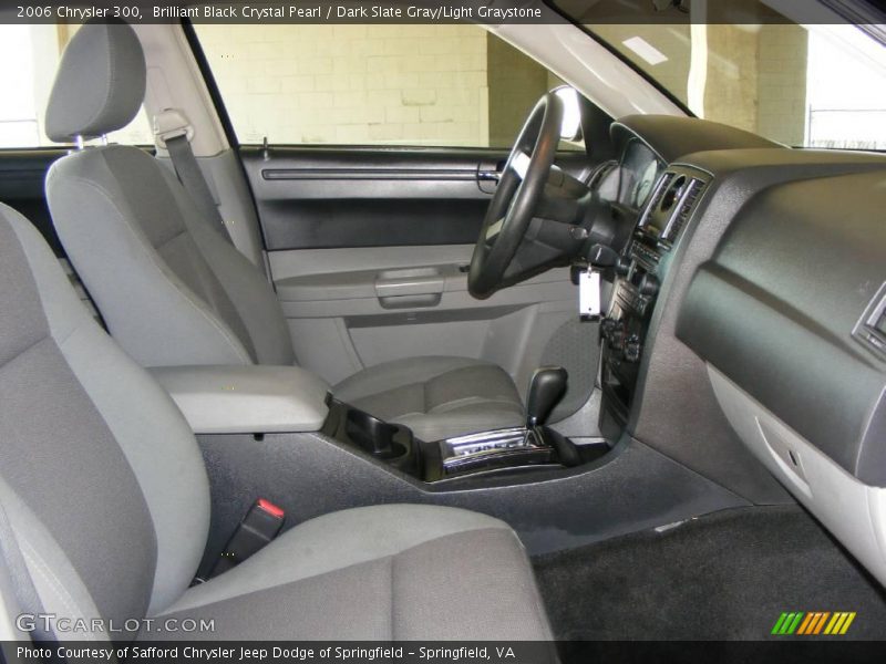 Brilliant Black Crystal Pearl / Dark Slate Gray/Light Graystone 2006 Chrysler 300