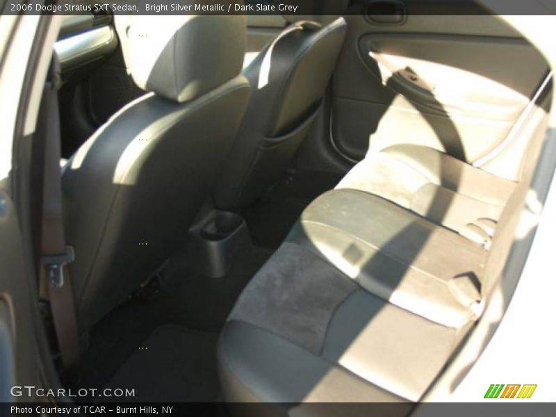 Bright Silver Metallic / Dark Slate Grey 2006 Dodge Stratus SXT Sedan