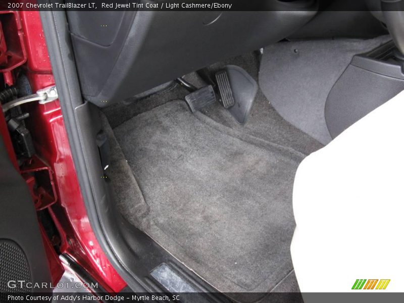 Red Jewel Tint Coat / Light Cashmere/Ebony 2007 Chevrolet TrailBlazer LT