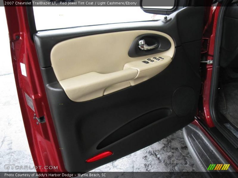 Red Jewel Tint Coat / Light Cashmere/Ebony 2007 Chevrolet TrailBlazer LT
